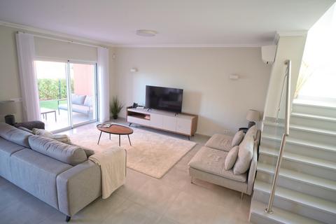 3 bedroom property, Q.ta da Boavista