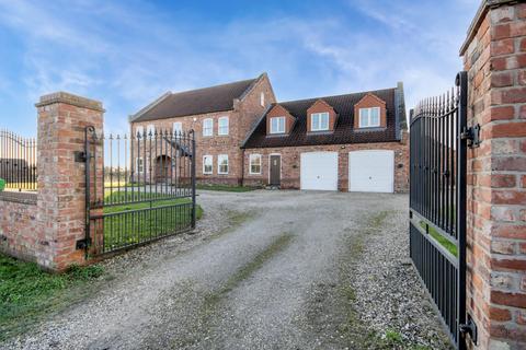 8 bedroom detached house for sale, The Paddock, Carr Lane, Doncaster, South Yorkshire