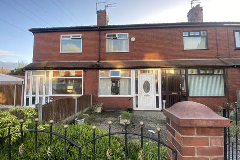 2 bedroom townhouse for sale, Middleton Road, Chadderton