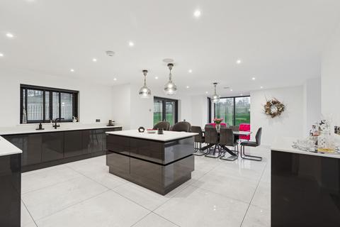 5 bedroom detached house for sale, Stravaig, Dungarhill, Dunkeld, PH8