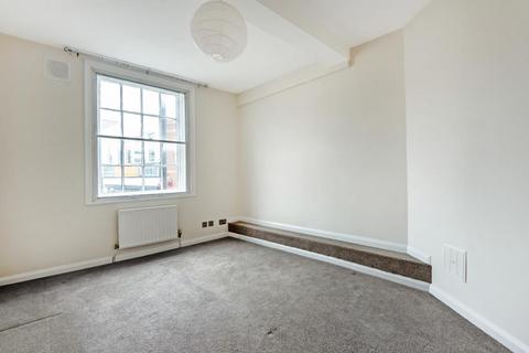 2 bedroom flat for sale, High Wycombe,  Town Centre,  Buckinghamshire,  HP11