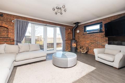 4 bedroom detached house for sale, Avery Way, Allhallows, Rochester, Kent