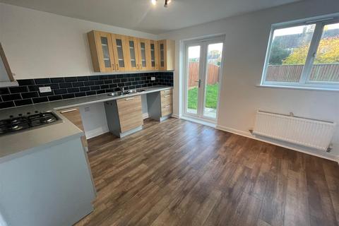 3 bedroom detached house to rent, Philip Avenue, Bowburn, Durham