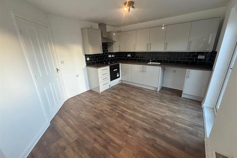 3 bedroom detached house to rent, Philip Avenue, Bowburn, Durham