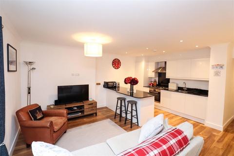 1 bedroom apartment for sale, Church Road, Fleet GU51