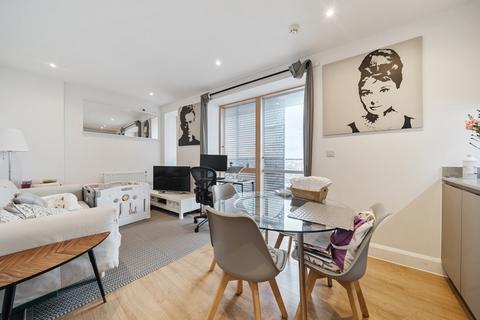 1 bedroom apartment for sale, Barry Blandford Way, London