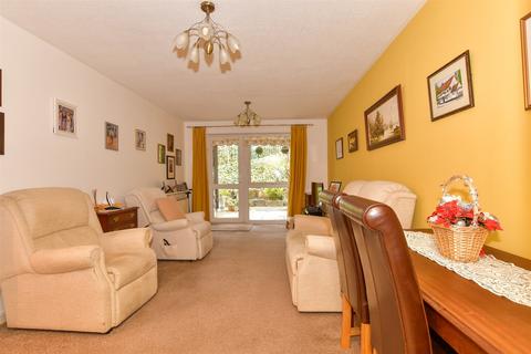 1 bedroom flat for sale, Hopewell Drive, Chatham, Kent