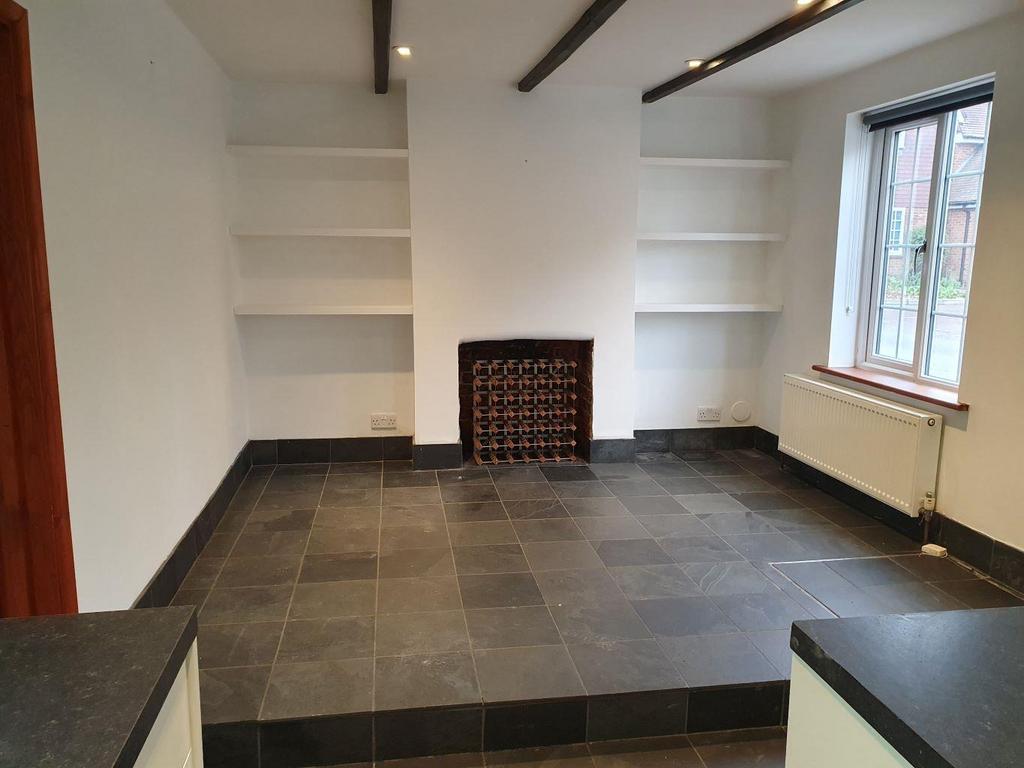 Dining Room.jpg
