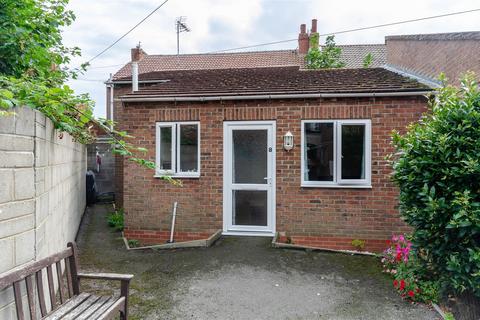 1 bedroom terraced bungalow to rent, Butchers Place, Railway Crescent, Withernsea