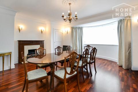 4 bedroom flat to rent, North Gate, St. John's Wood, NW8