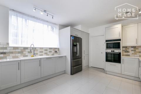 4 bedroom apartment to rent, North Gate, St. John's Wood, NW8