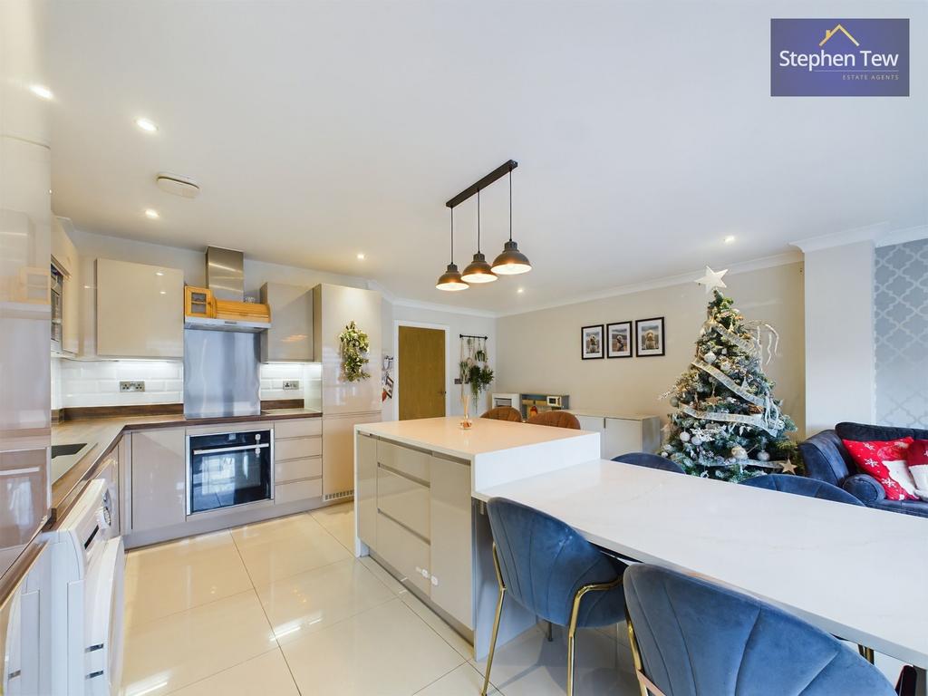 Kitchen / Family Room
