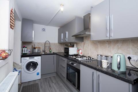 4 bedroom house of multiple occupation for sale, Mossley Road, Ashton-under-Lyne OL6