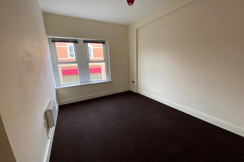 1 bedroom flat to rent, Holton Road, Barry, The Vale Of Glamorgan. CF63 4HE