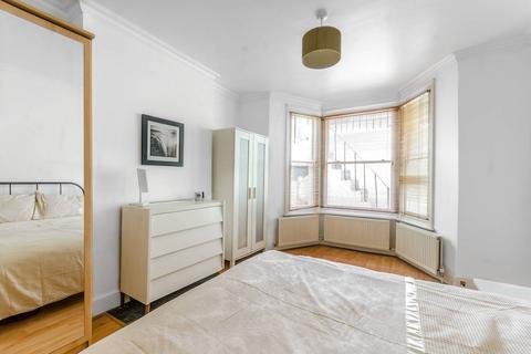 1 bedroom flat to rent, Hannel Road, Fulham, London, SW6