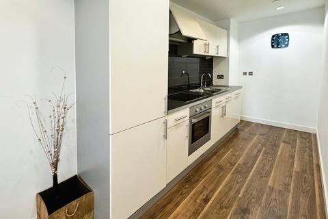 1 bedroom flat for sale, Number One Pink, Media City UK, Salford, M50