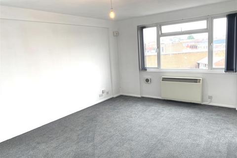 1 bedroom flat to rent, Stockwell Court, Gower Road