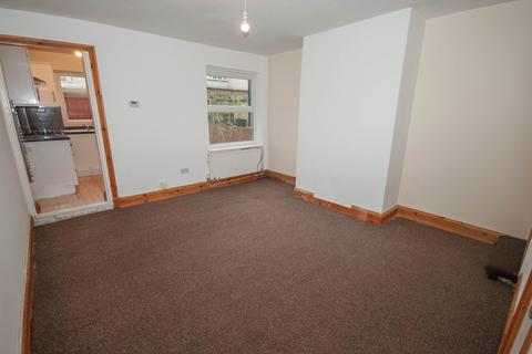 2 bedroom terraced house to rent, Campbell Street, New Bilton, Rugby, CV21