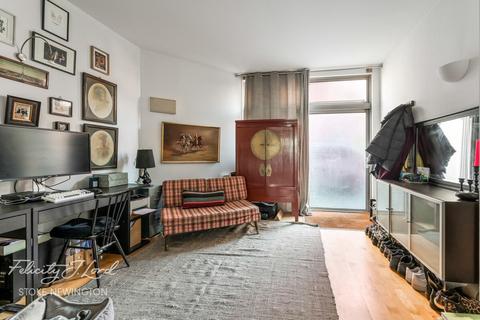 2 bedroom flat for sale, Red Square, Carysfort Road, Stoke Newington, N16