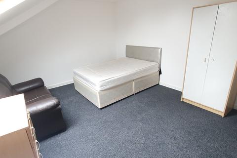 1 bedroom flat to rent, 1 BED FLAT for Rent - Flat 5, 2 West Luton Place, Adamsdown, Cardiff, CF24 0EW