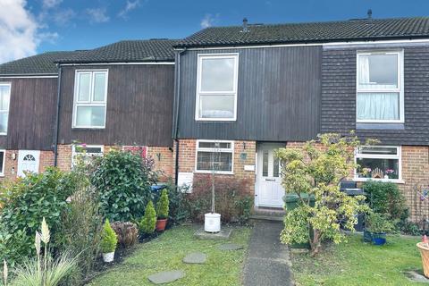 2 bedroom terraced house for sale, Granville Dene, Bovingdon HP3