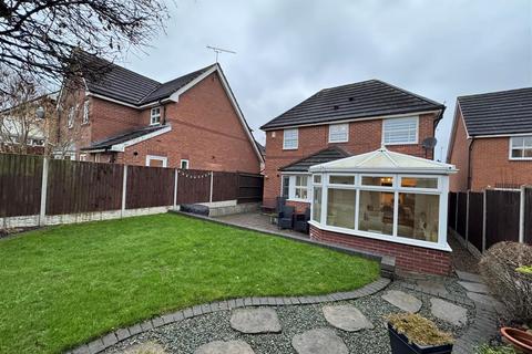 3 bedroom detached house for sale, Redwing Close, Worksop S81