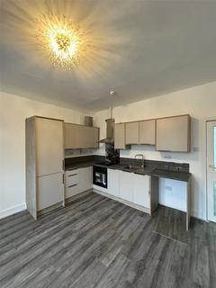 2 bedroom apartment to rent, Bearwood Road, Smethwick, B66