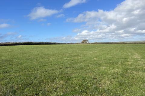 Farm land for sale, CLYNDERWEN SA66