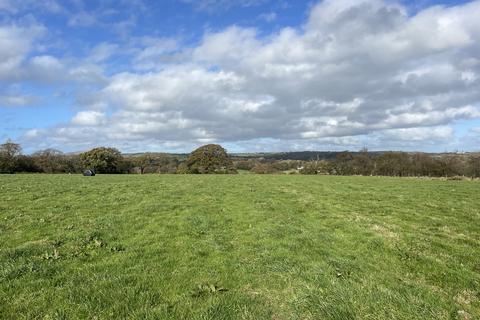 Farm land for sale, CLYNDERWEN SA66