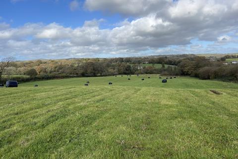 Farm land for sale, CLYNDERWEN SA66