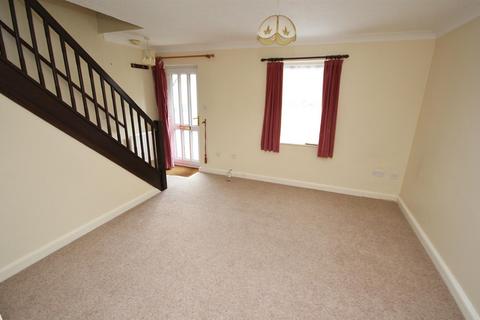 2 bedroom house to rent, Robbs Walk, St. Ives