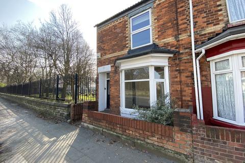 2 bedroom terraced house to rent, Chanterlands Avenue, Hull HU5