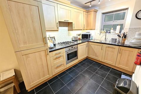 1 bedroom flat for sale, Barley market Street, Tavistock