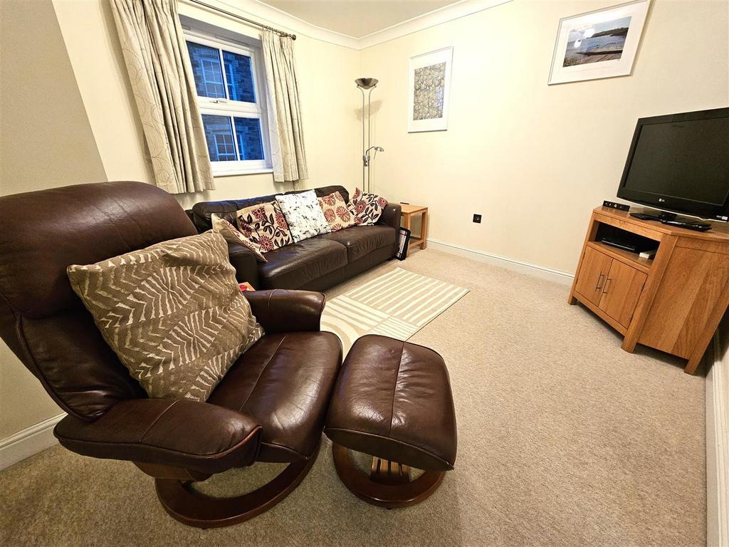Lounge area.jpg