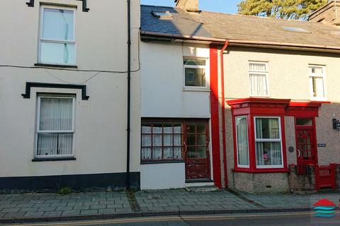 1 bedroom terraced house for sale, High Street, Criccieth, LL52