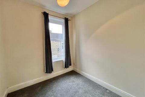 2 bedroom end of terrace house for sale, Hadfield Street, Glossop