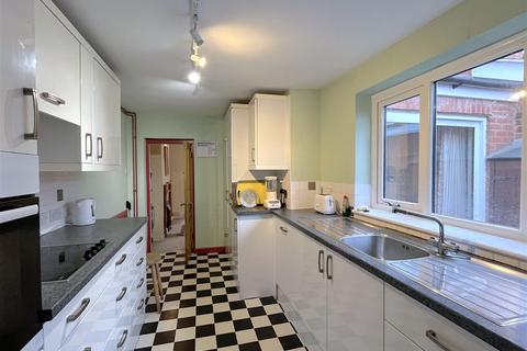 2 bedroom house for sale, Windy Arbour, Kenilworth