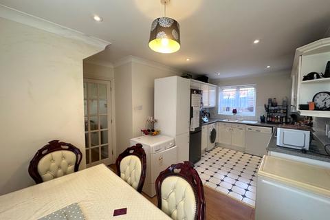 3 bedroom terraced house for sale, Kirbys Lane, Canterbury, Kent, CT2