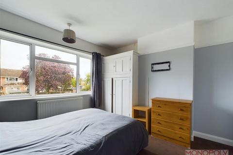 22 Brading Road, Leicester, LE3 9BG