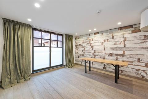 1 Victoria Yard, London, E1 1PP
