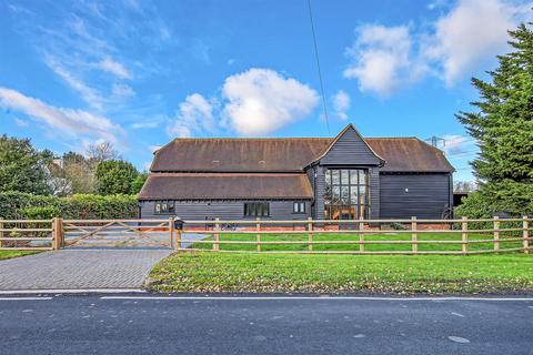 4 bedroom detached house for sale, Horseman Side, Brentwood