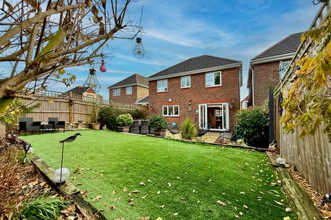 4 bedroom detached house for sale, Tillingham Way, Stone Cross, East Sussex, BN24