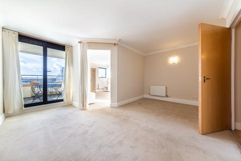 1 bedroom apartment to rent, Burrells Wharf Square, London E14