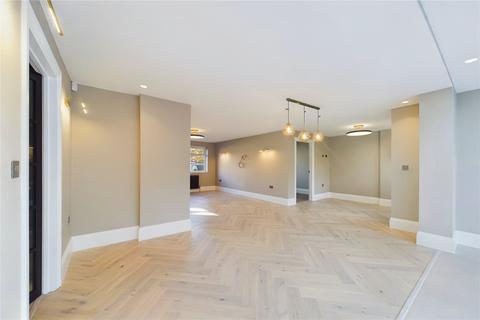 6 Bardney Close, Maidenhead, SL6 3YT