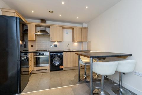 2 bedroom apartment for sale, The Moors, Redhill, Surrey, RH1