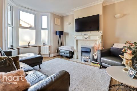 2 bedroom semi-detached house for sale, Benson Road, Croydon