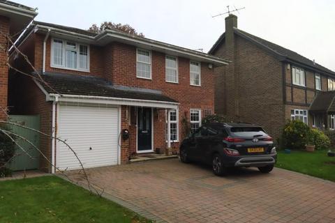 4 bedroom detached house to rent, Wokingham,  Berkshire,  RG41