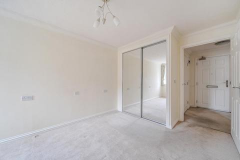 1 bedroom retirement property for sale, Beaufort Lodge,  Grove Road,  Woking,  Surrey,  GU21