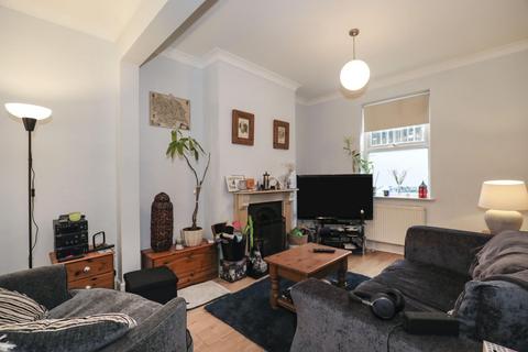 2 bedroom terraced house for sale, Scarborough Terrace, York