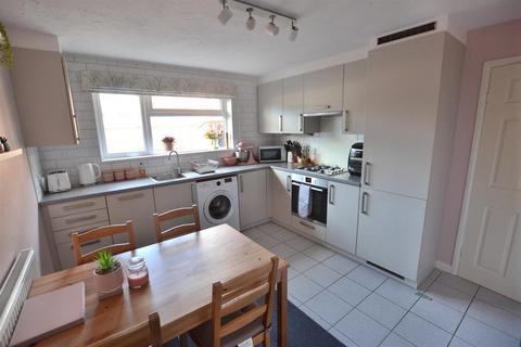 3 bedroom semi-detached house for sale, St. Bernards Close, Shepshed LE12